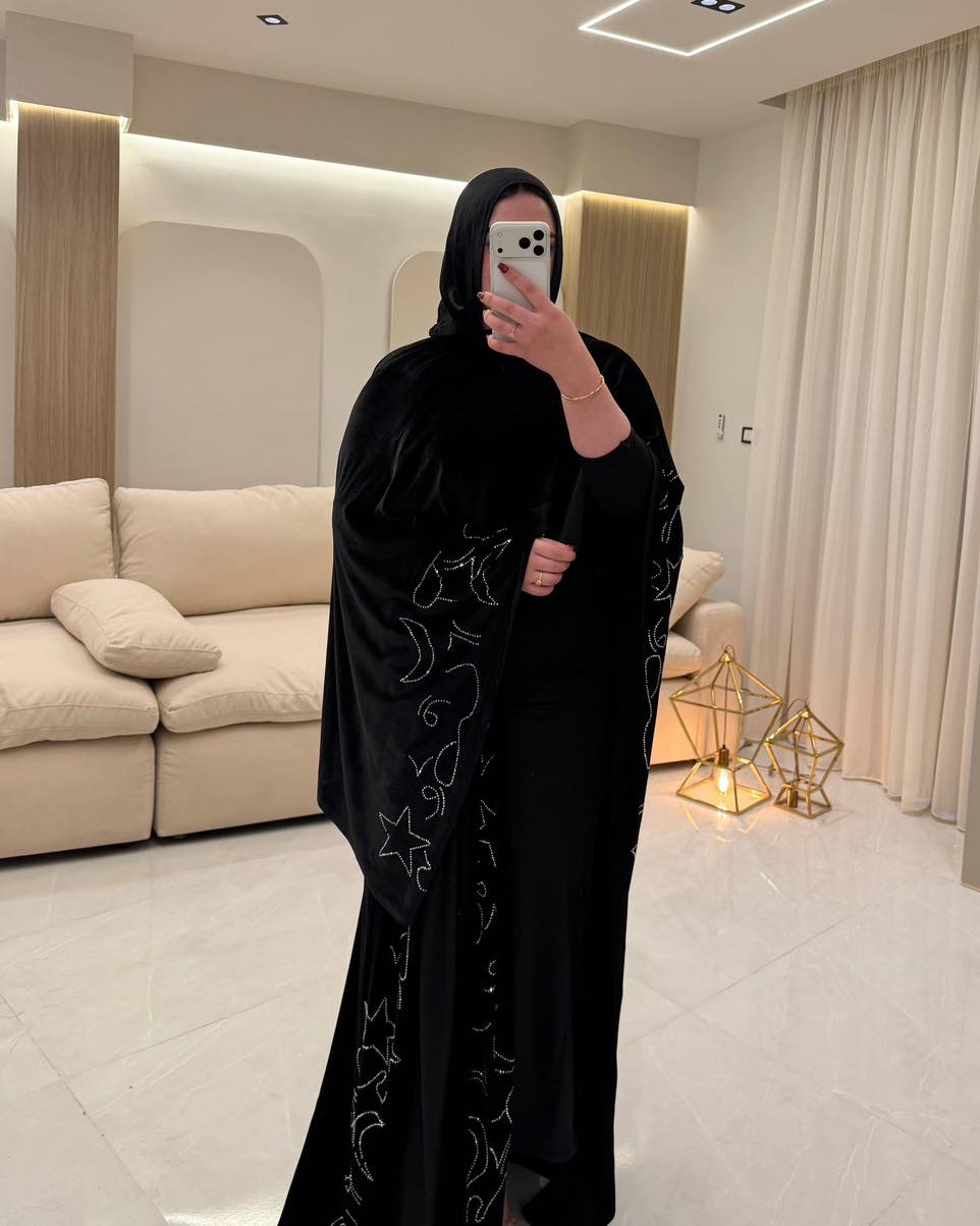 Velvet caftan with embroidery