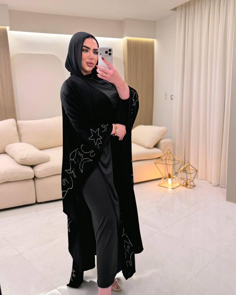 Velvet caftan with embroidery