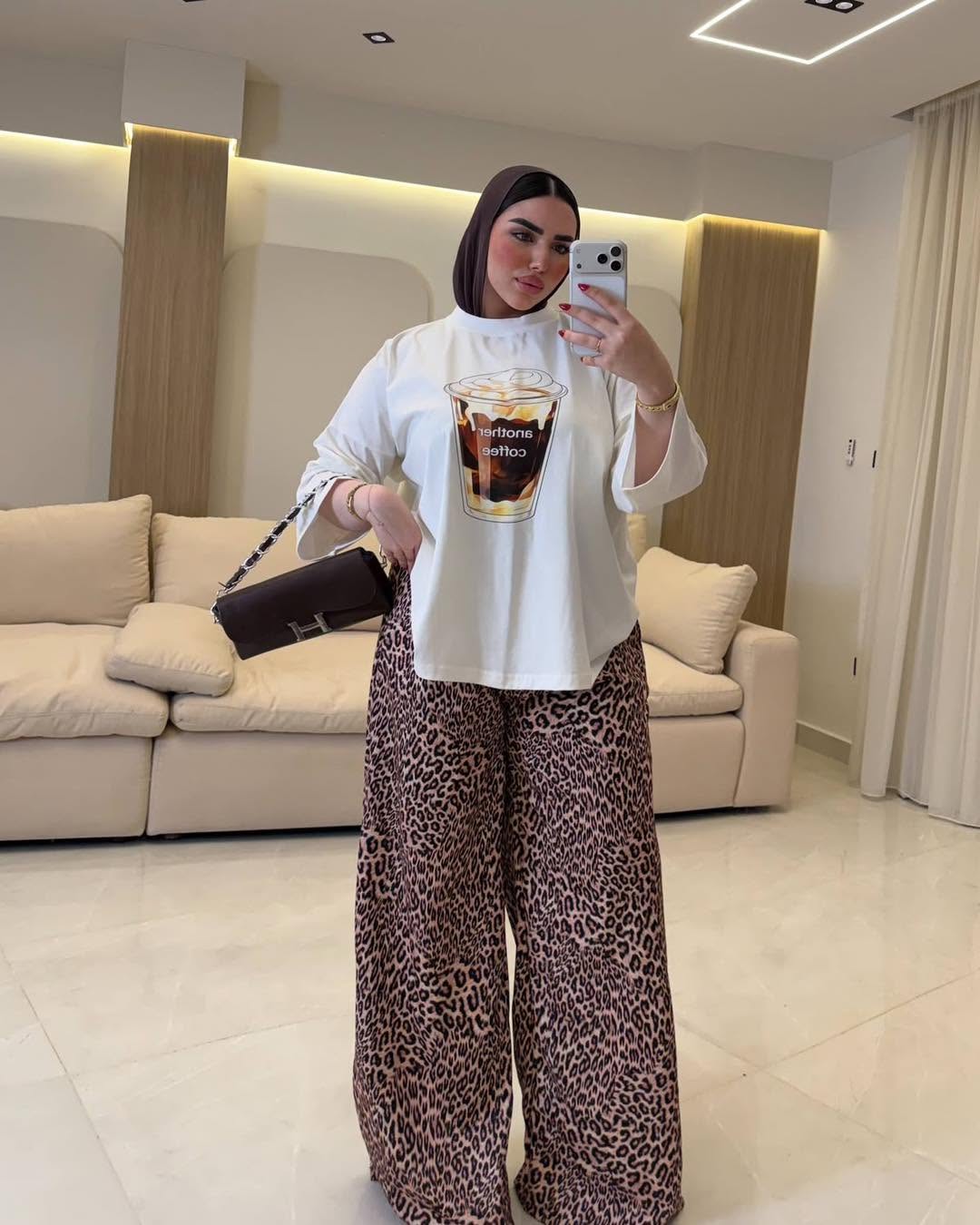 Tropical Wide-Leg Pants