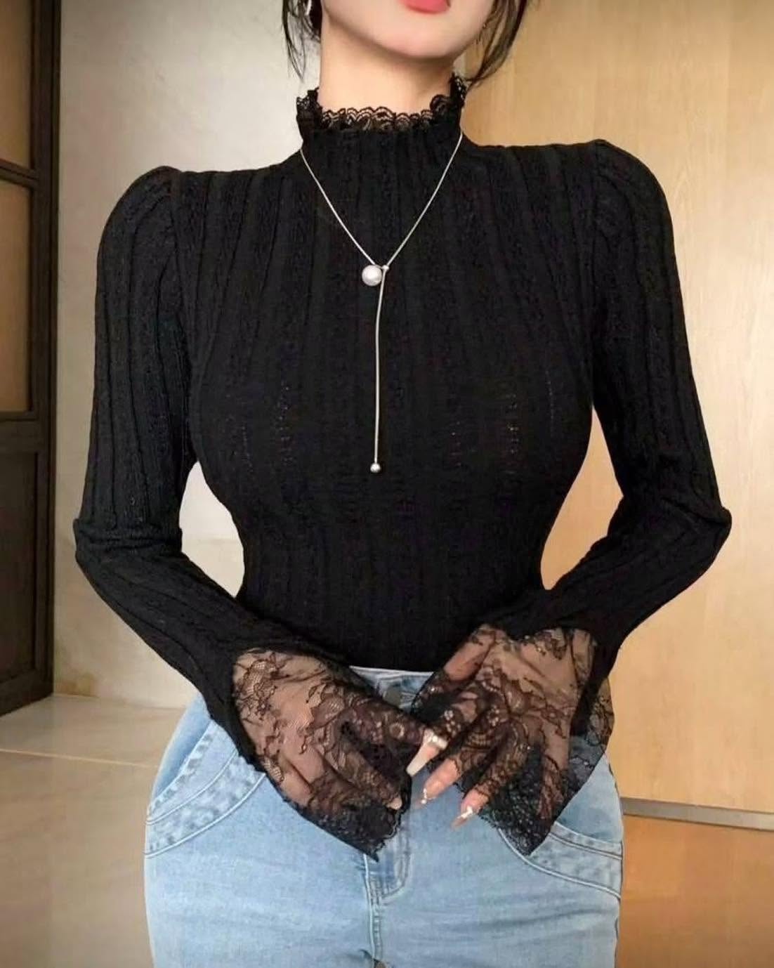 lavito lace cuff top