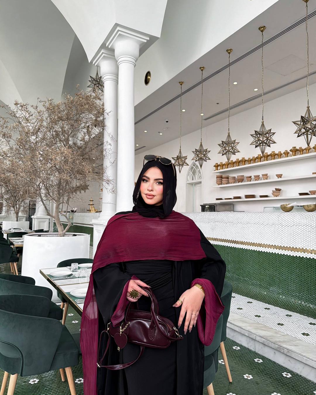 Royal Cilk Cape